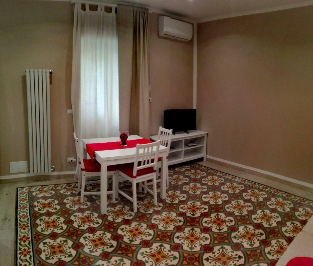 Ferienwohnung Monolocale Aurora Turin Exterior foto
